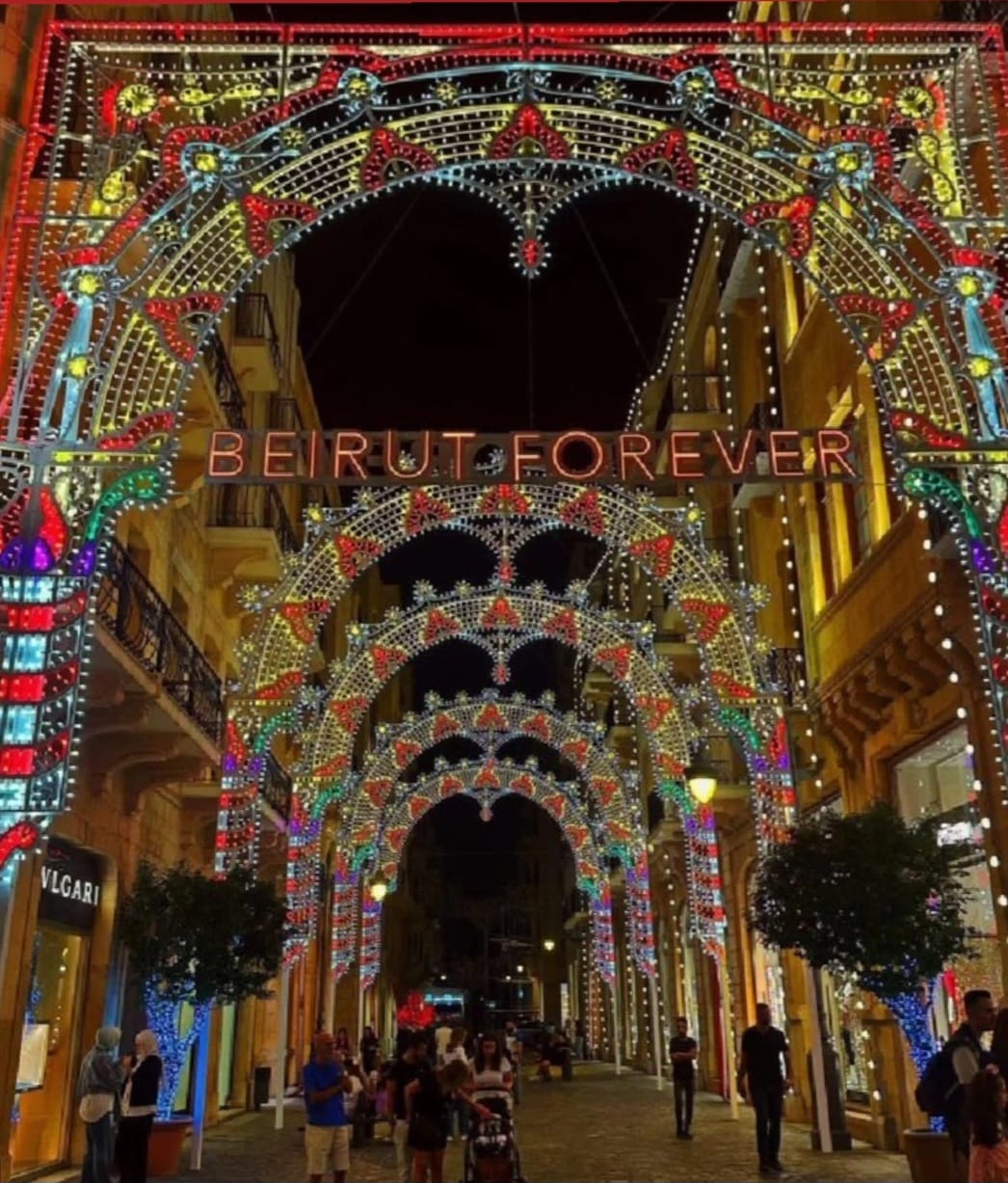 زينة وسط بيروت... جدال يتجاوز الاضاءة الى شرخ في الوعي الجماعي