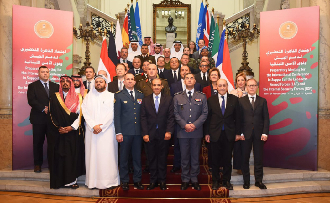 مشاركة العماد هيكل في اجتماع القاهرة التحضيري للمؤتمر الدولي لدعم الجيش وقوى الأمن الداخلي